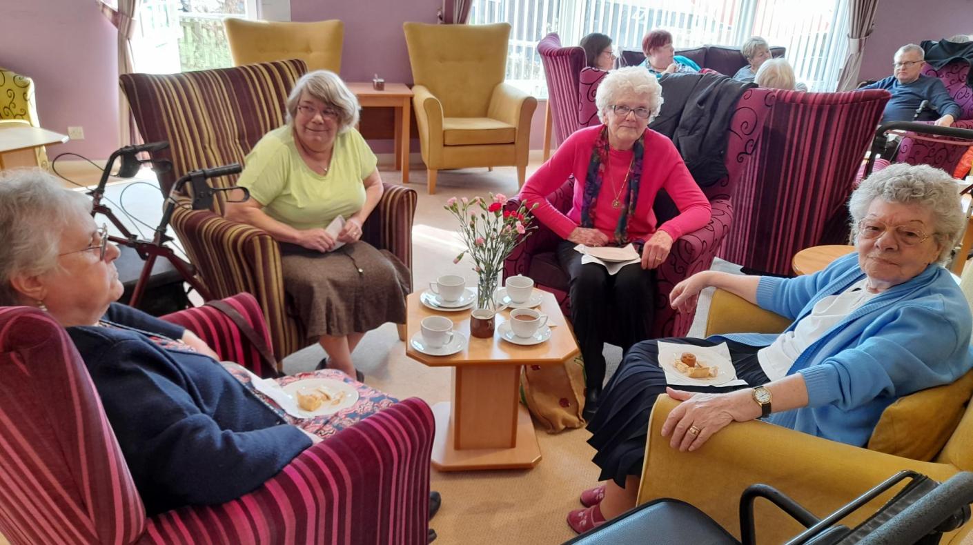 Residents re-connecting at our coffee morning 